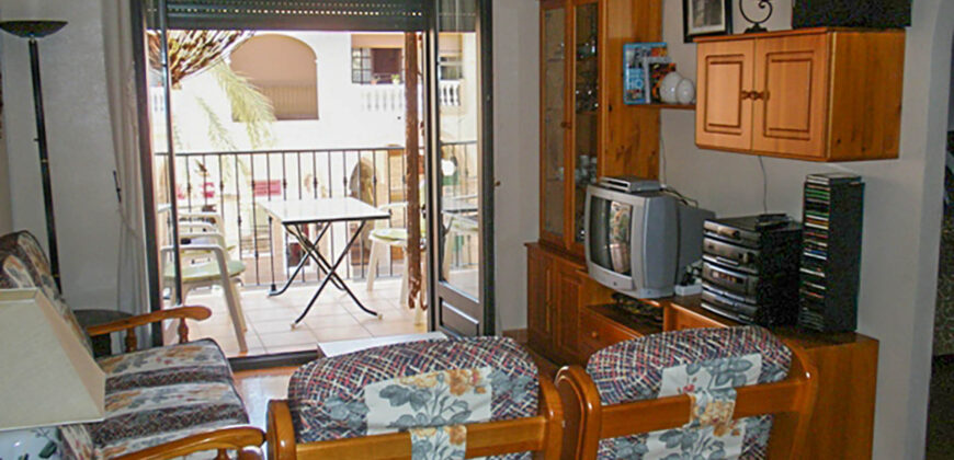 Los Alcázares, apartamento en Mercadona con aire